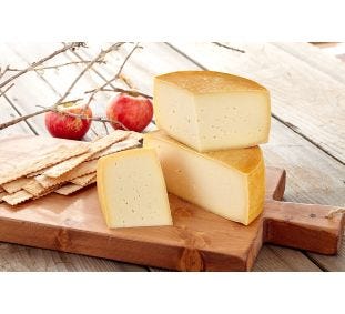 Cowgirl Creamery Hop Along Wheel Organic