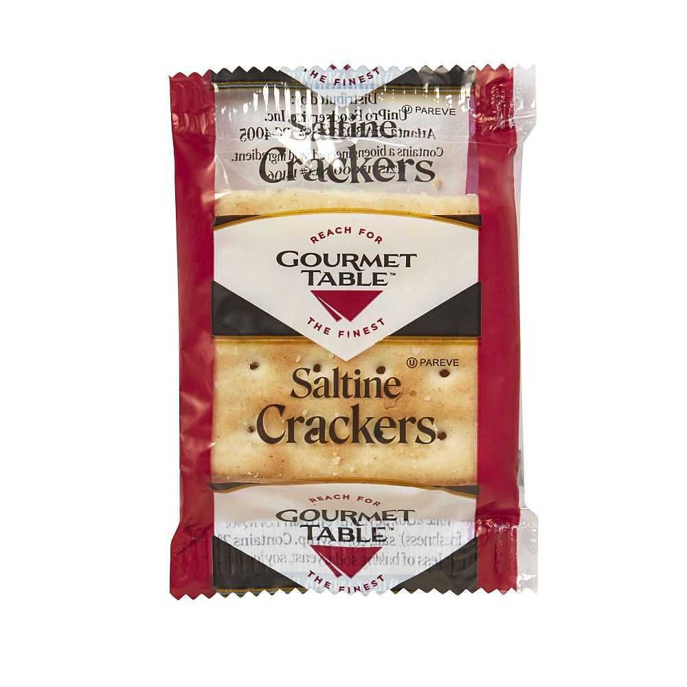 Can dogs have saltine crackers best sale